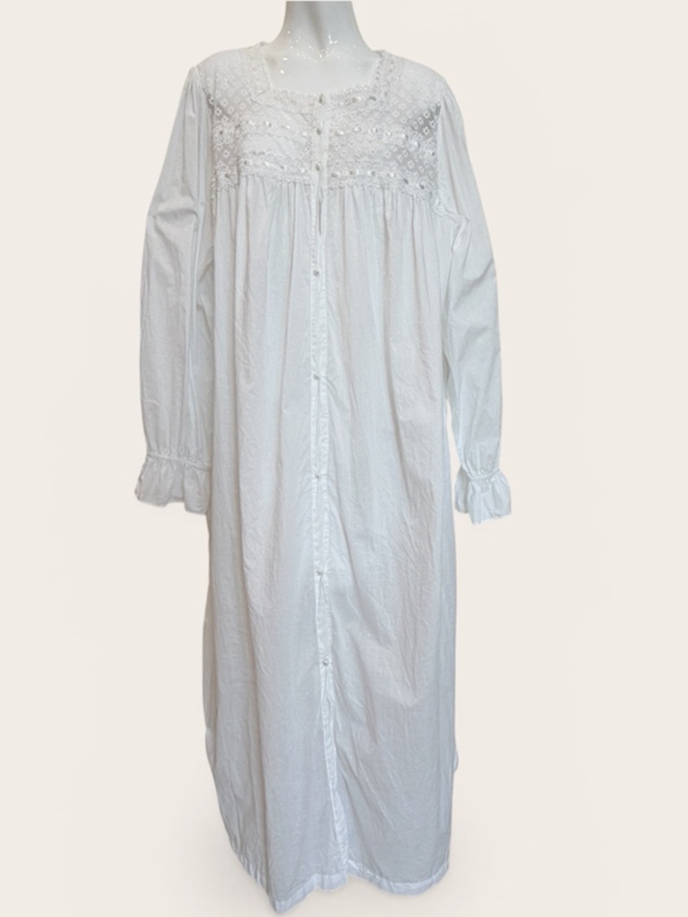 Vintage Delicates Woman Romantic White Nightgown Bridal Eyelet Lace Plus Size 3X